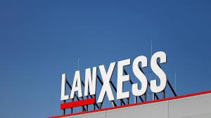 Компания LANXESS собирается приобрести корпорацию Chemtura