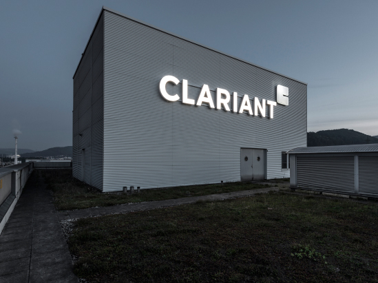 Clariant продала три свои подразделения компании SK Capital
